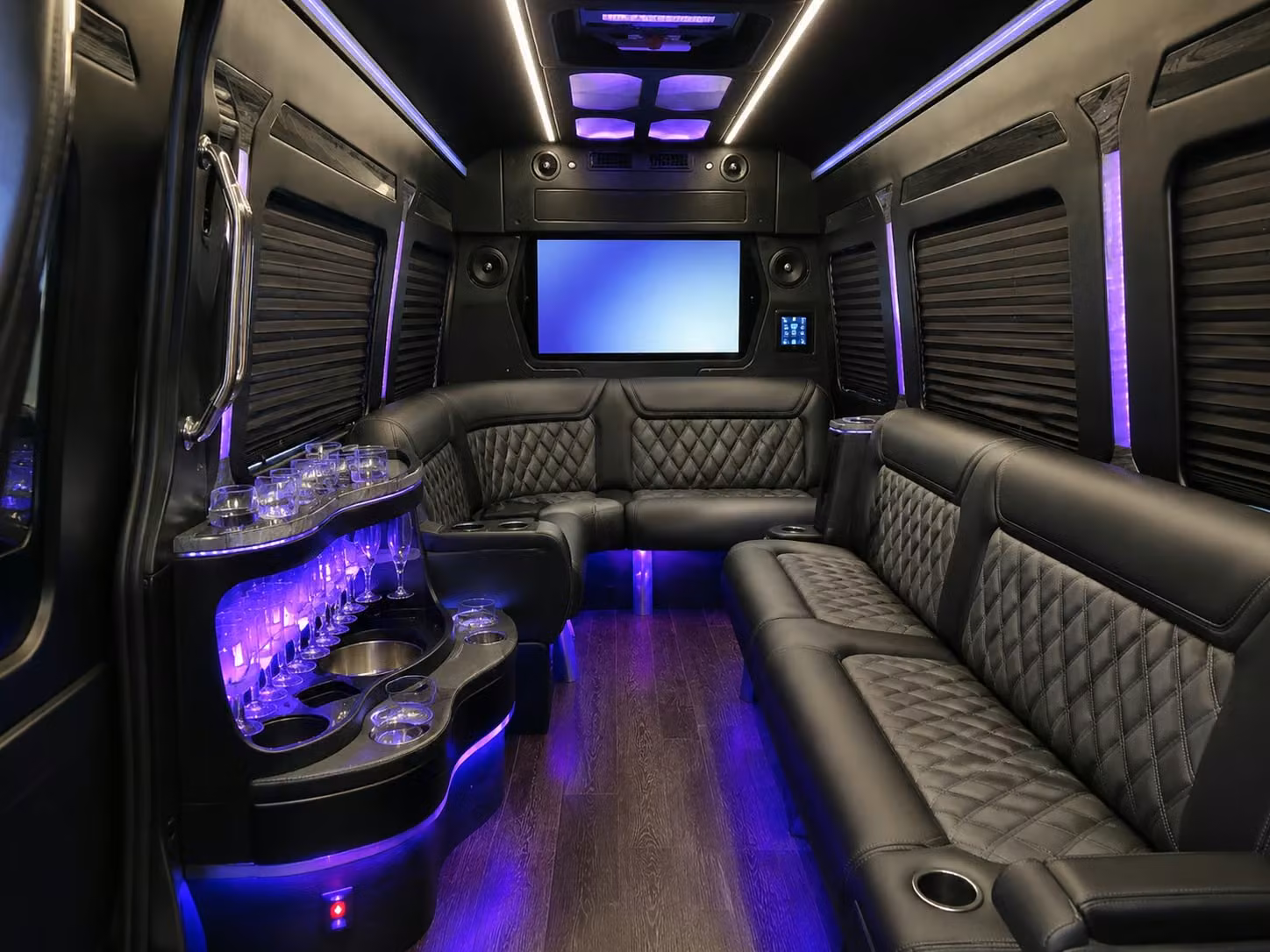find the right bus for shows at the criterion and tower theatre
