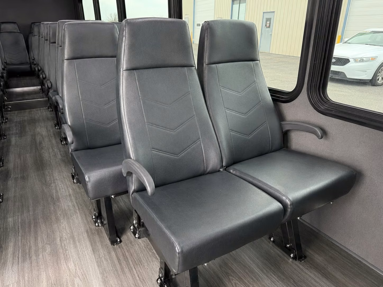 oklahoma city 18 passenger minibus rental